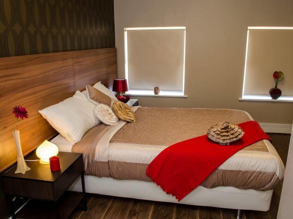 Trivelles Liverpool Exterior foto